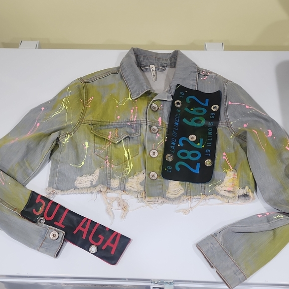 Trendy Cropped Denim Jacket with Neon Accents - Picture 1 of 3